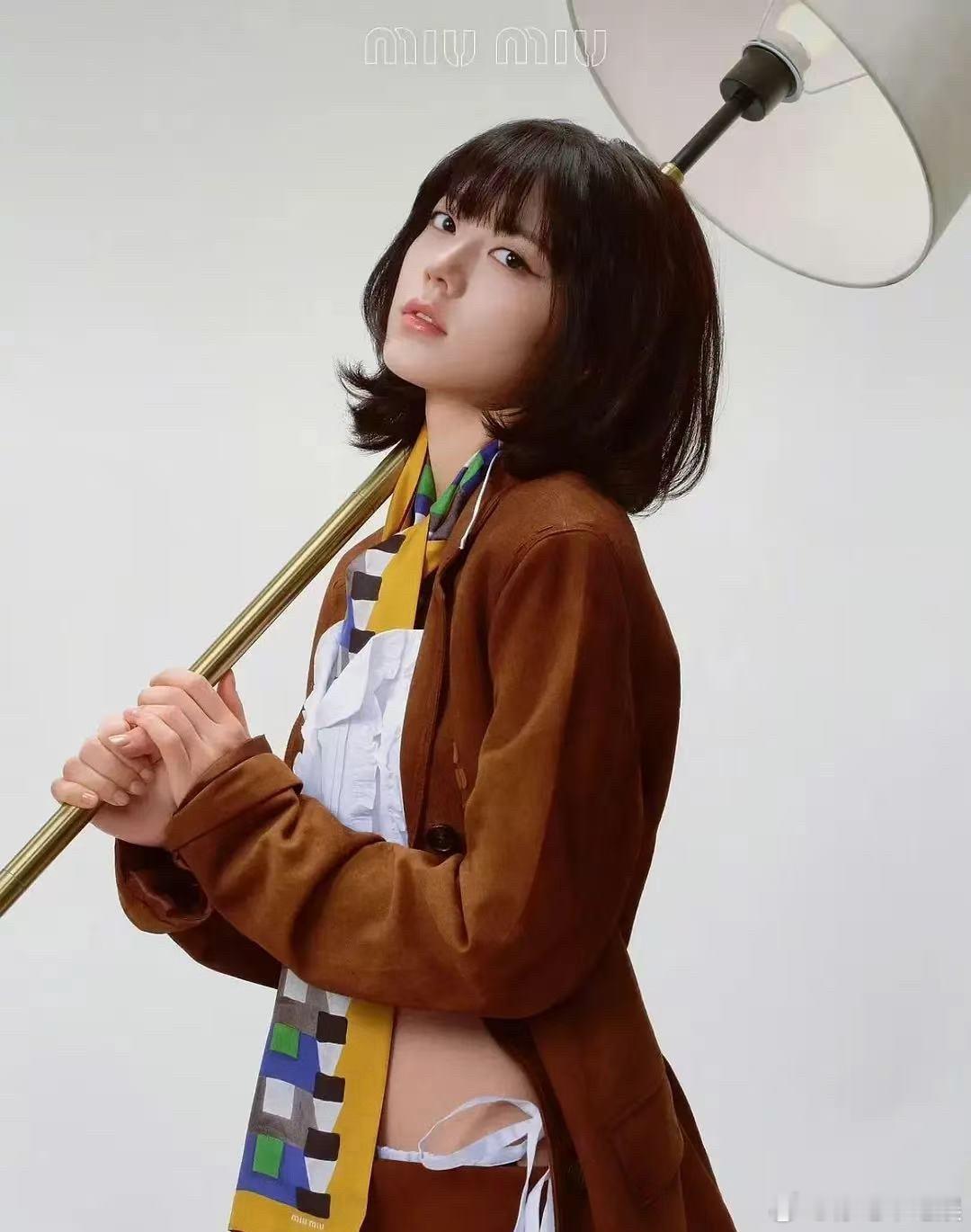 赵今麦怎么这么的喜欢搞这种抽象照啊 