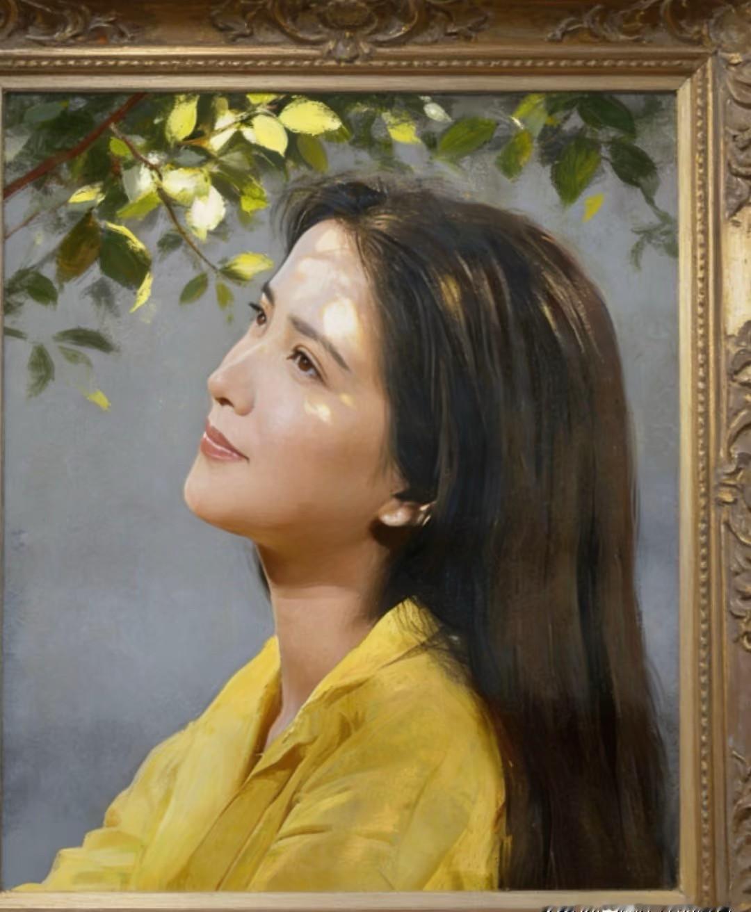 她用一张脸，装下了一整个民族的古典梦。
你童年里那些模糊的古典美人，很可能都是她