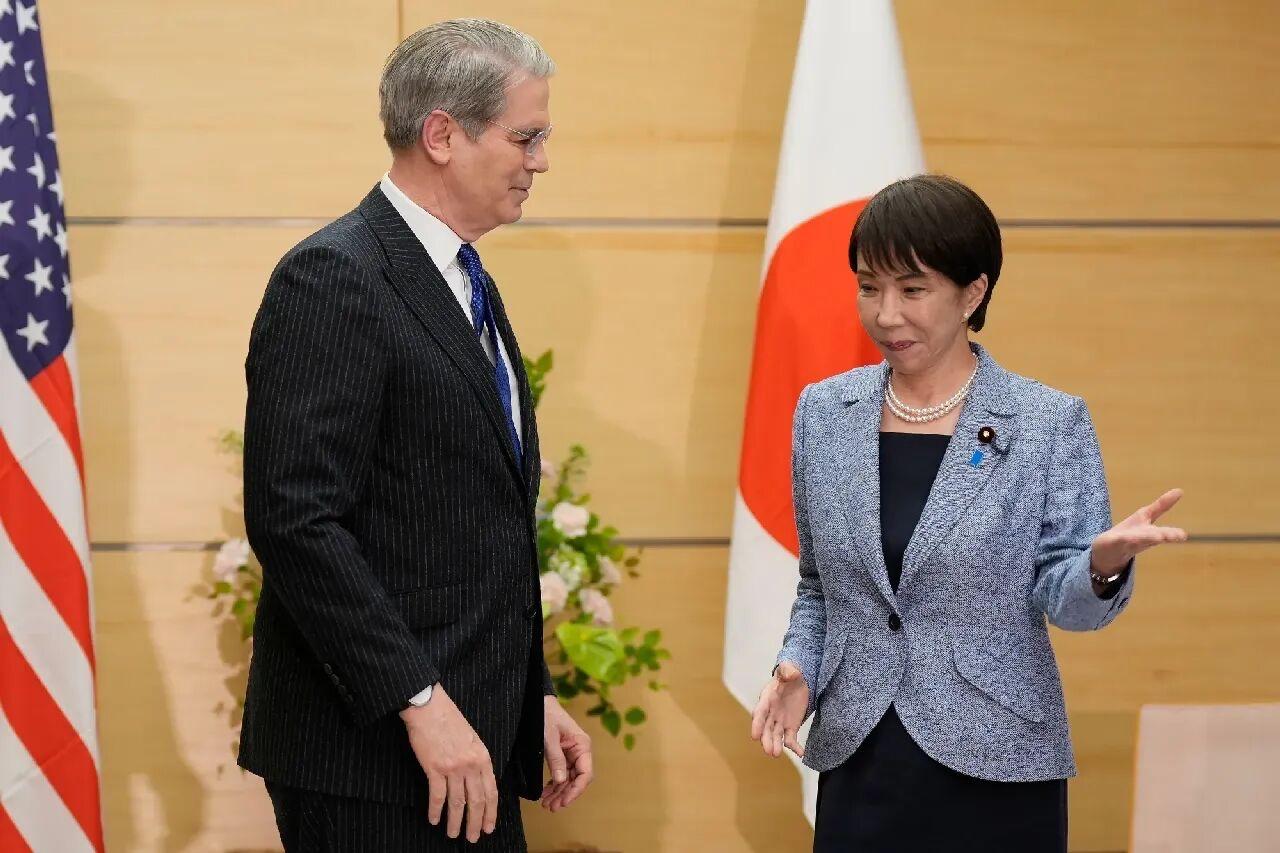 日本财务大臣片山皋月3日证实，日美已于美东时间7月31日联合干预外汇市场、推动日