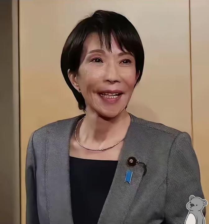 高市早苗万没料到，一架专机突然降落北京，中方迎来稀客，当着全世界的面，交给中国一