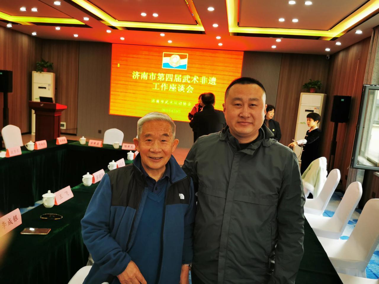 参加济南市武术运动协会组织的济南市第四界武术非遗座谈会。会议由济南市武协副主席罗