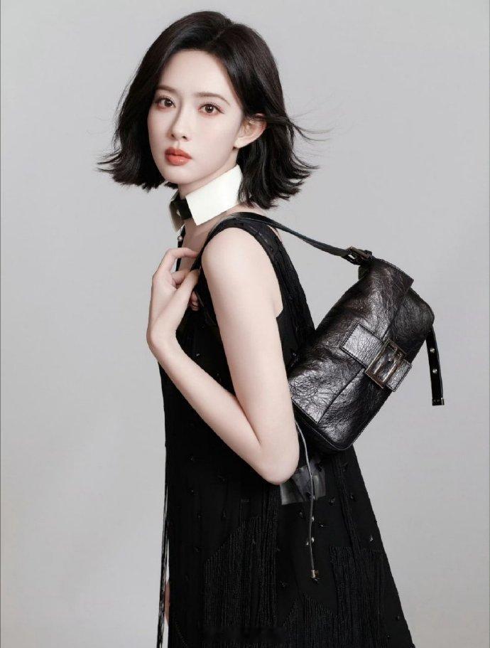 女明星同品牌物料，来看看表现力如何？ 