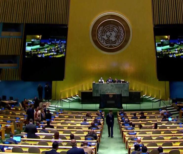 联合国大会改为成员国轮流举办，撤销纽约联合国总部，纽约只保留联合国秘书处，安理会