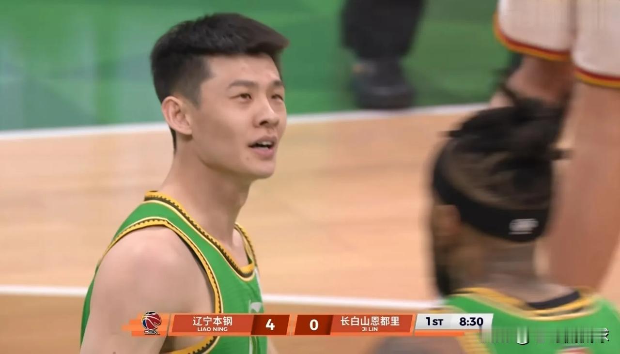 我忍不住要怒批辽宁本钢大将王岚嵚！在今天辽宁本钢主场迎战吉林长白山恩都里的比赛中