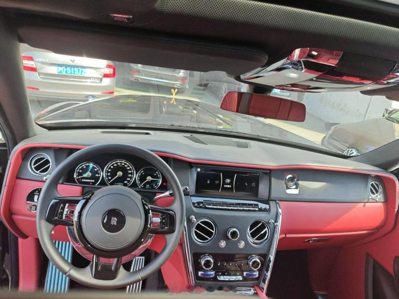 库里南五座版2019年上牌仅1.2万公里，带音响 