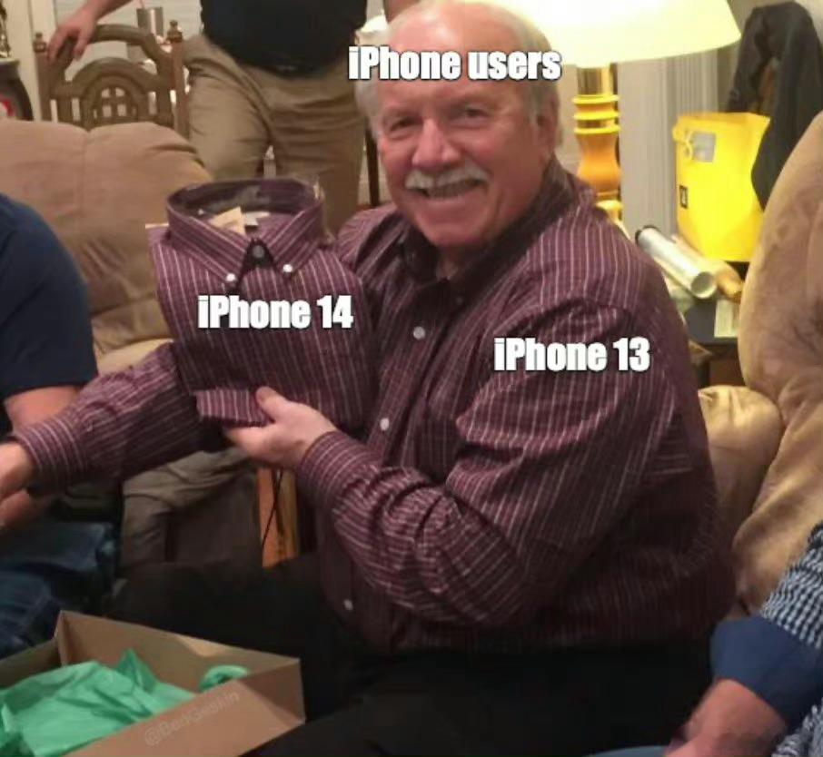 我预感这张图明年换成iPhone15 还能用 ​​​