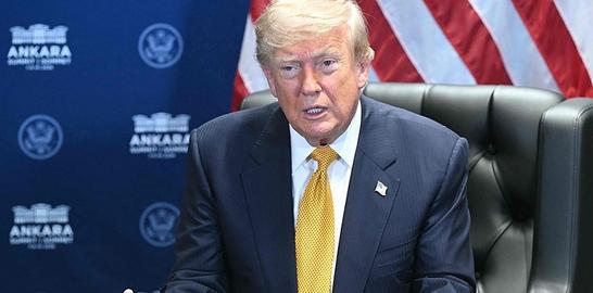 美媒7月9日报道：“特朗普总统7月8日在北约峰会结束后的记者会上表示，中国高度依