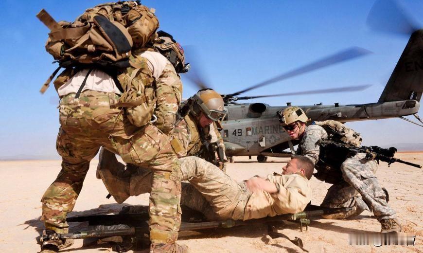 美军《士兵信条》：决不抛弃一个战友

“决不抛弃战友”不仅是美军《士兵信条》中的