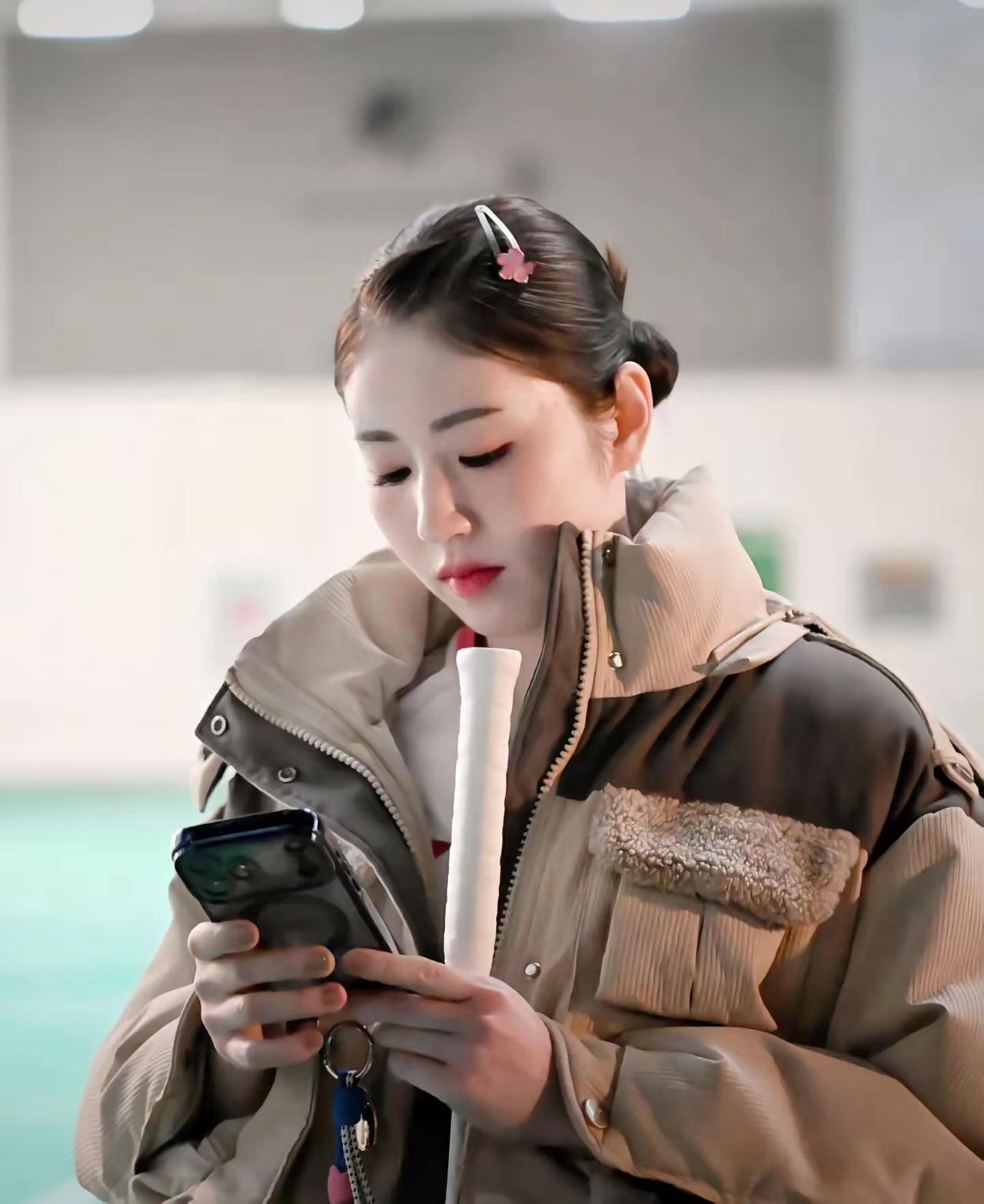 这不是妥妥的小说女主么 超有镜头感的女孩 清纯甜美 治愈系 甜妹