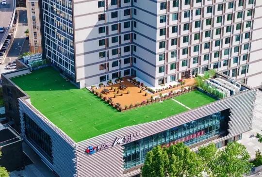 南京中华门地铁站办公室推荐：
新工·数智健康产业园：原南京火柴厂研发楼
南京火柴