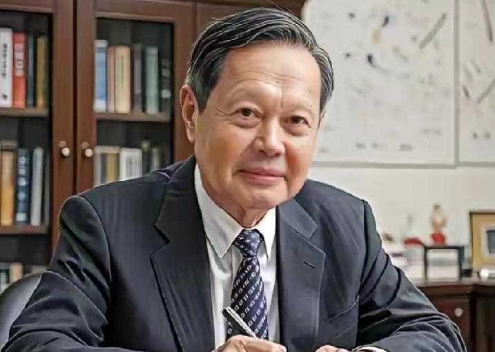 杨振宁先生辞世：
科学巨匠的永恒光辉

2025年10月18日正午时分，
一位科