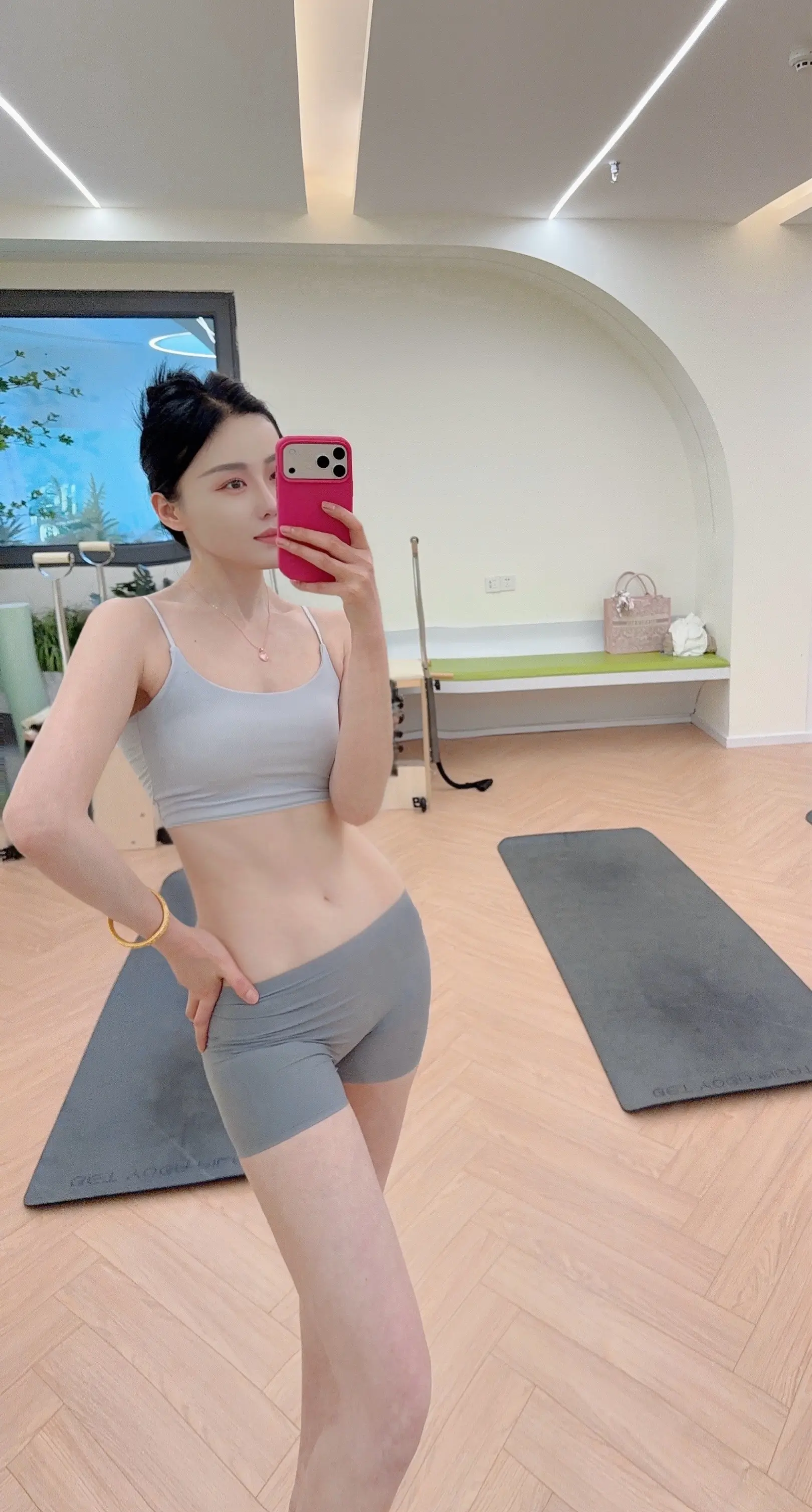 想要身材好，只能靠练，你练了就有，不练就和你没关系，饮食决定你能不能瘦...