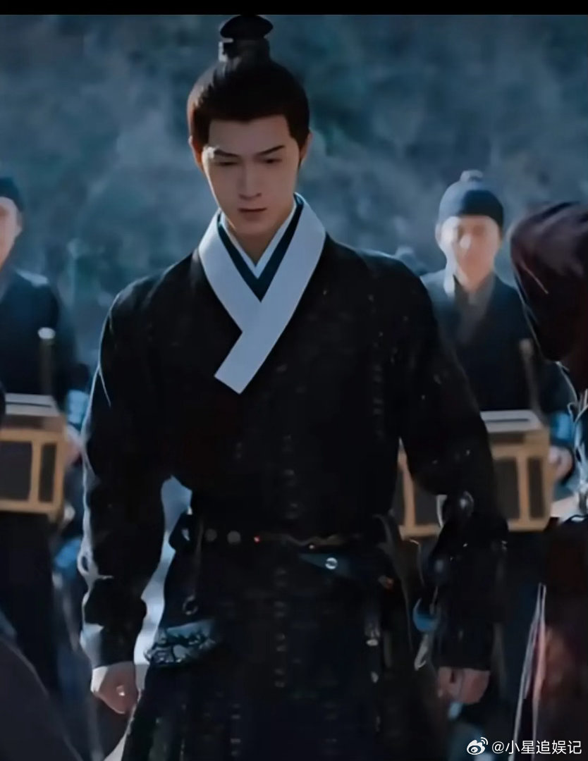 张凌赫是粉底液将军，那李昀锐是什么将军？ 