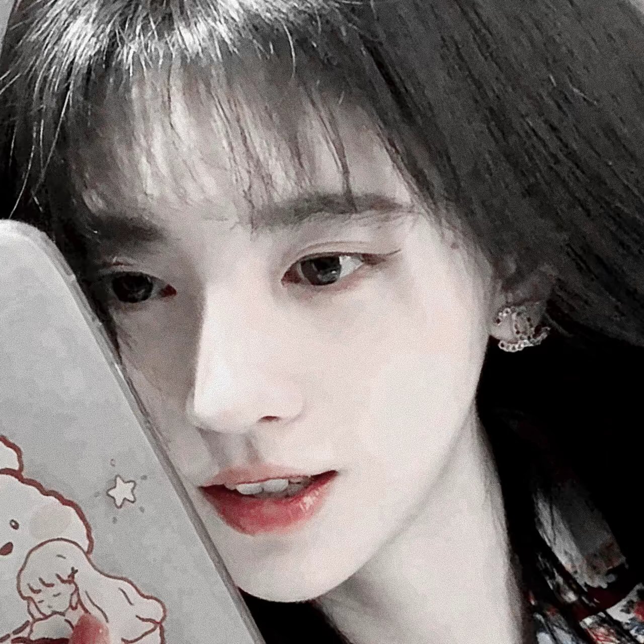 鞠婧祎  jjy鞠婧祎露芜衣 jjy鞠婧祎月鳞绮纪 小兔叽萌萌的 你也是ʕ̯•͡