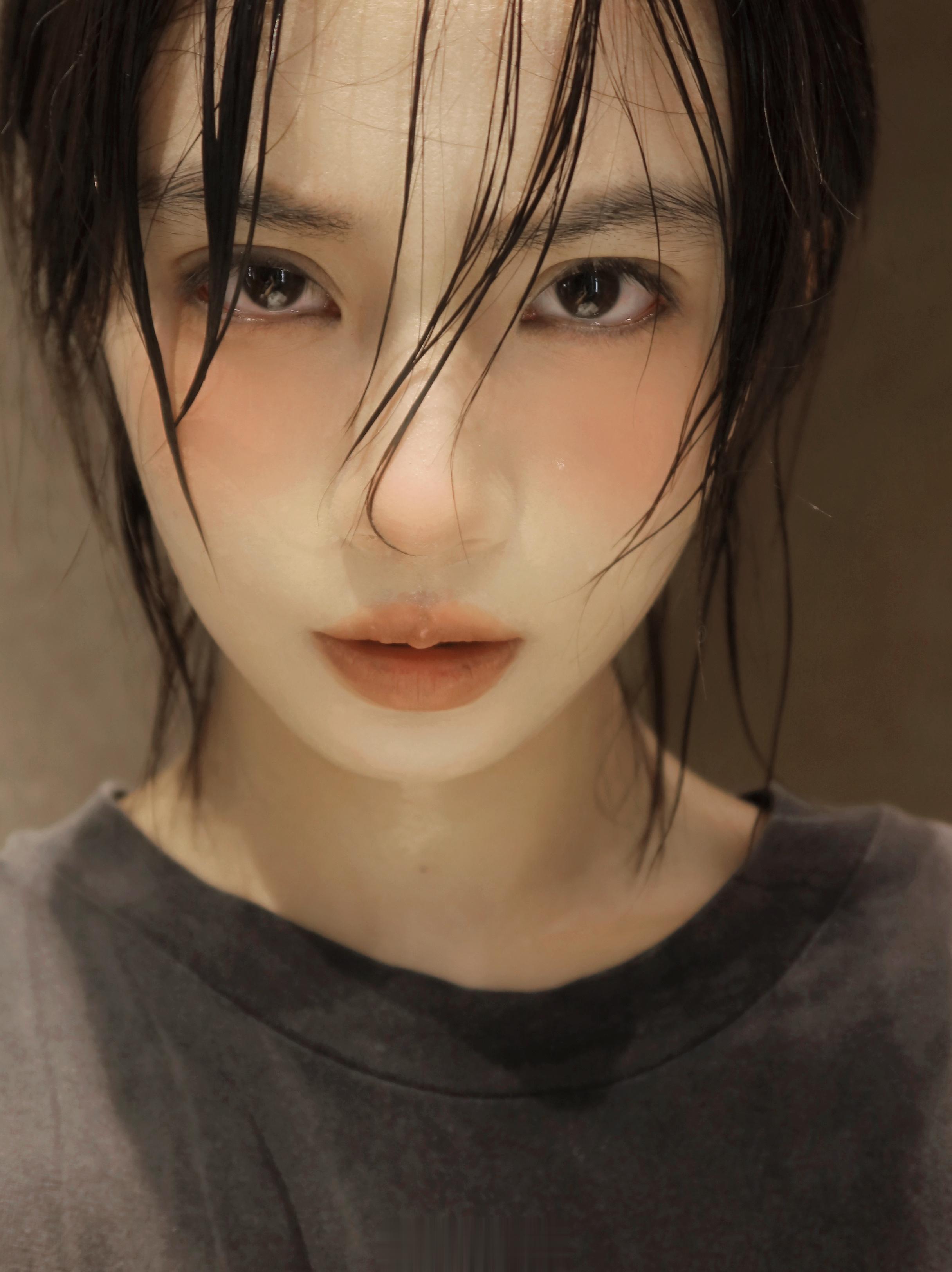于适 ​​​