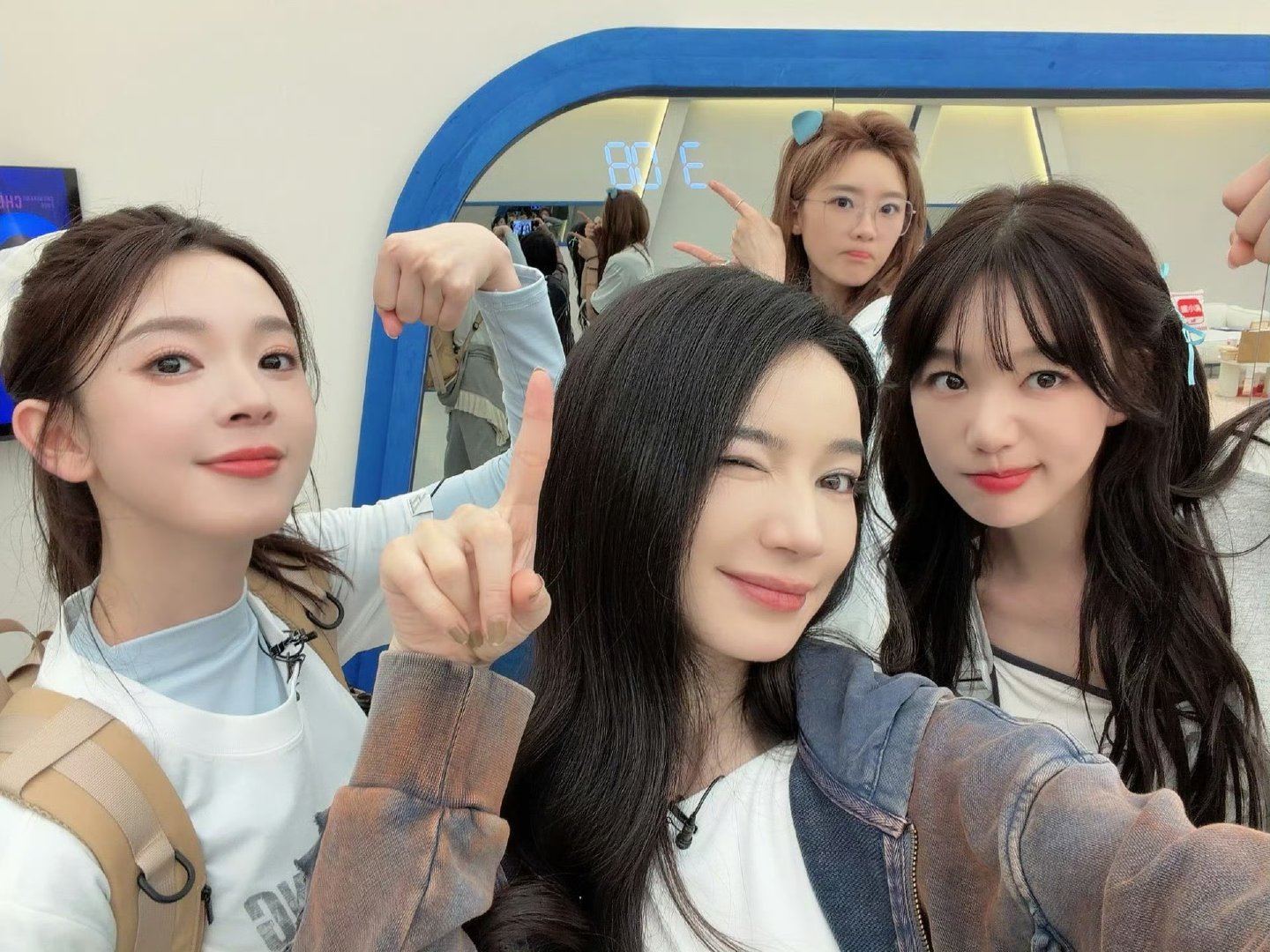 乘风2026一公直播不修音无滤镜无滤镜直面镜头，不修音呈现原声，这才是舞台该有的