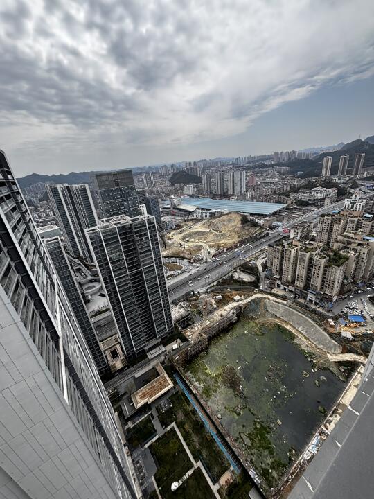 贵阳主城🏰一线天际线大平层实拍攻略来啦