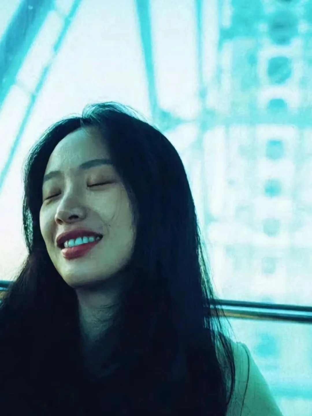 不要“物质”的女性，实际上要得更多