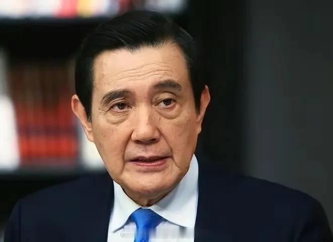 终于清醒了！马英九这次算是豁出去了！近日，马英九带领台湾青年学子的内地之旅，引发