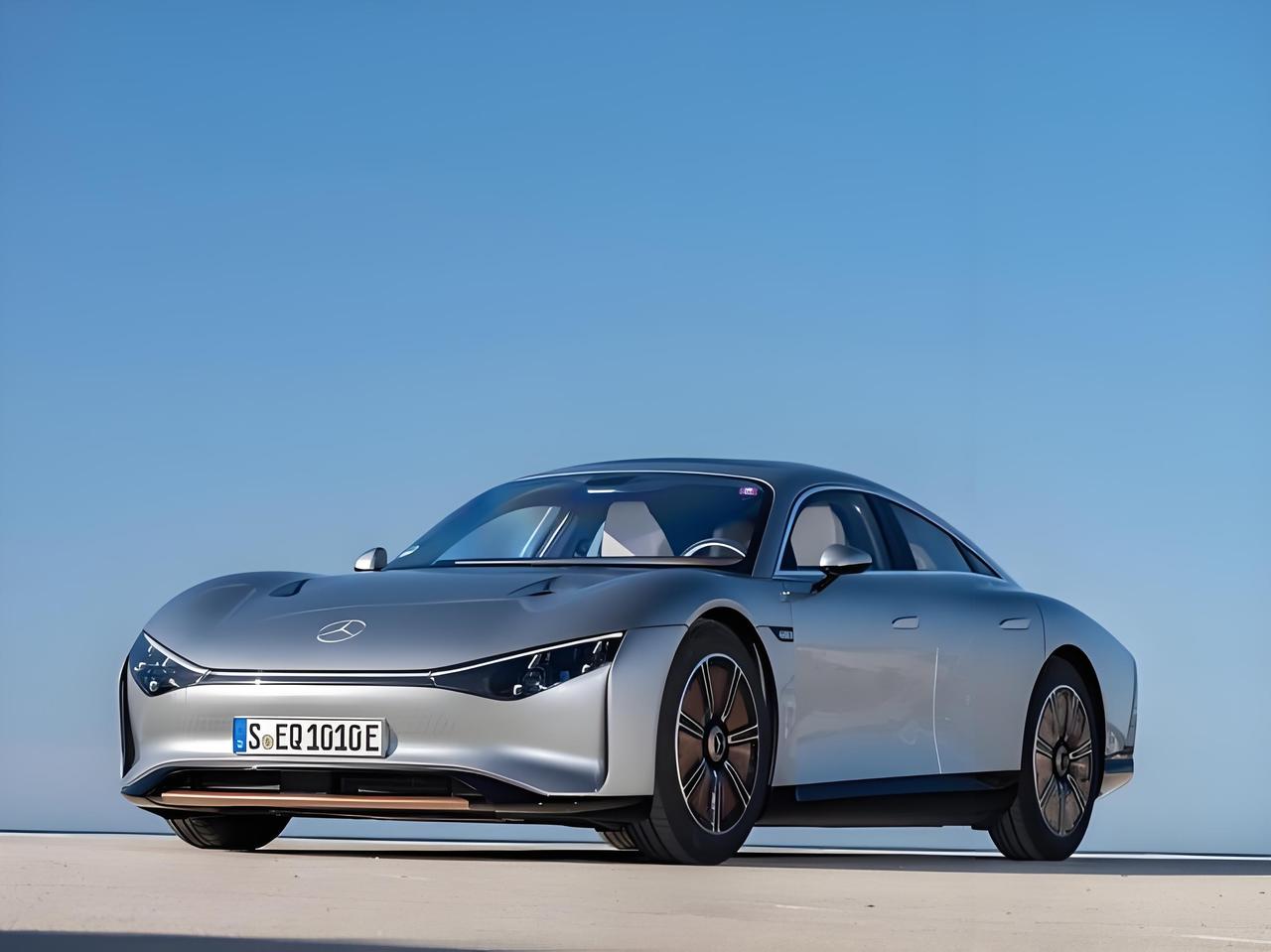 向往M8宗师为何是MPV智优选 传祺向往M8宗师堪称MPV智优选。
舒适性上，它