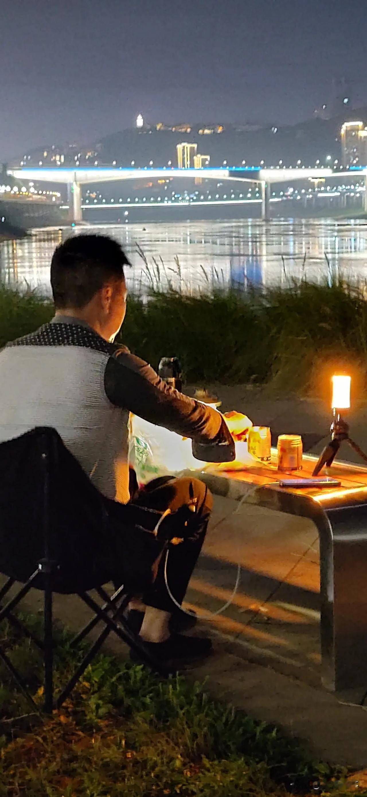 谁还不是来过人间走个过场
每个风景，都值得欣赏……