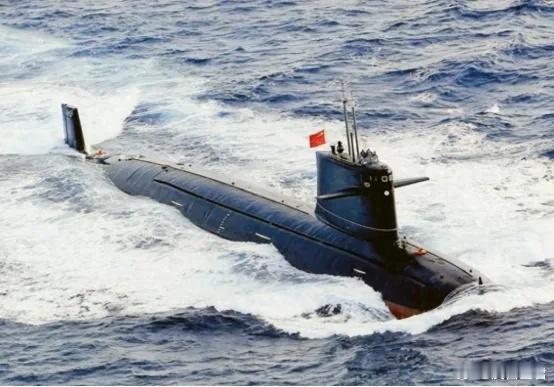 近距离感受，中国潜艇部队硬功夫，美军“人海”战术不再适用南海解放军潜艇部队的凌厉