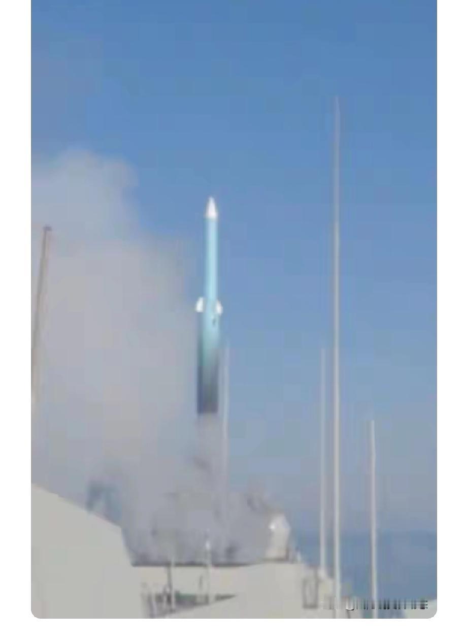 这次环台军演太震撼了！27枚火箭弹从平潭、石狮发射，直接命中目标，射程150 -