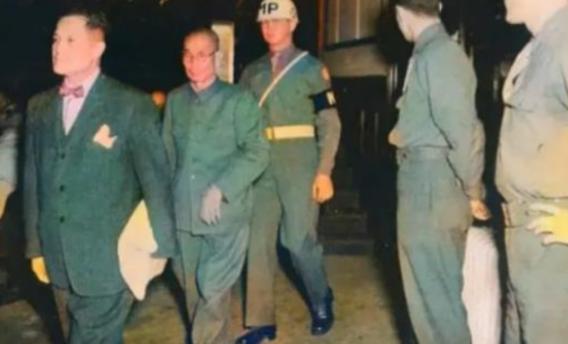 “南京根本没有发生过大屠杀！”1946年南京大屠杀时，下令杀光南京人的松井石根在