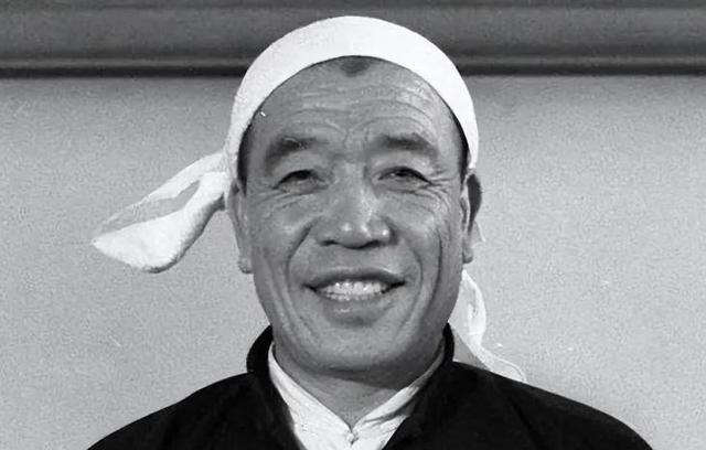 陈永贵一共有三个儿子，大儿子在山西昔阳县宣传部工作，直到退休；二儿子进入了部队，