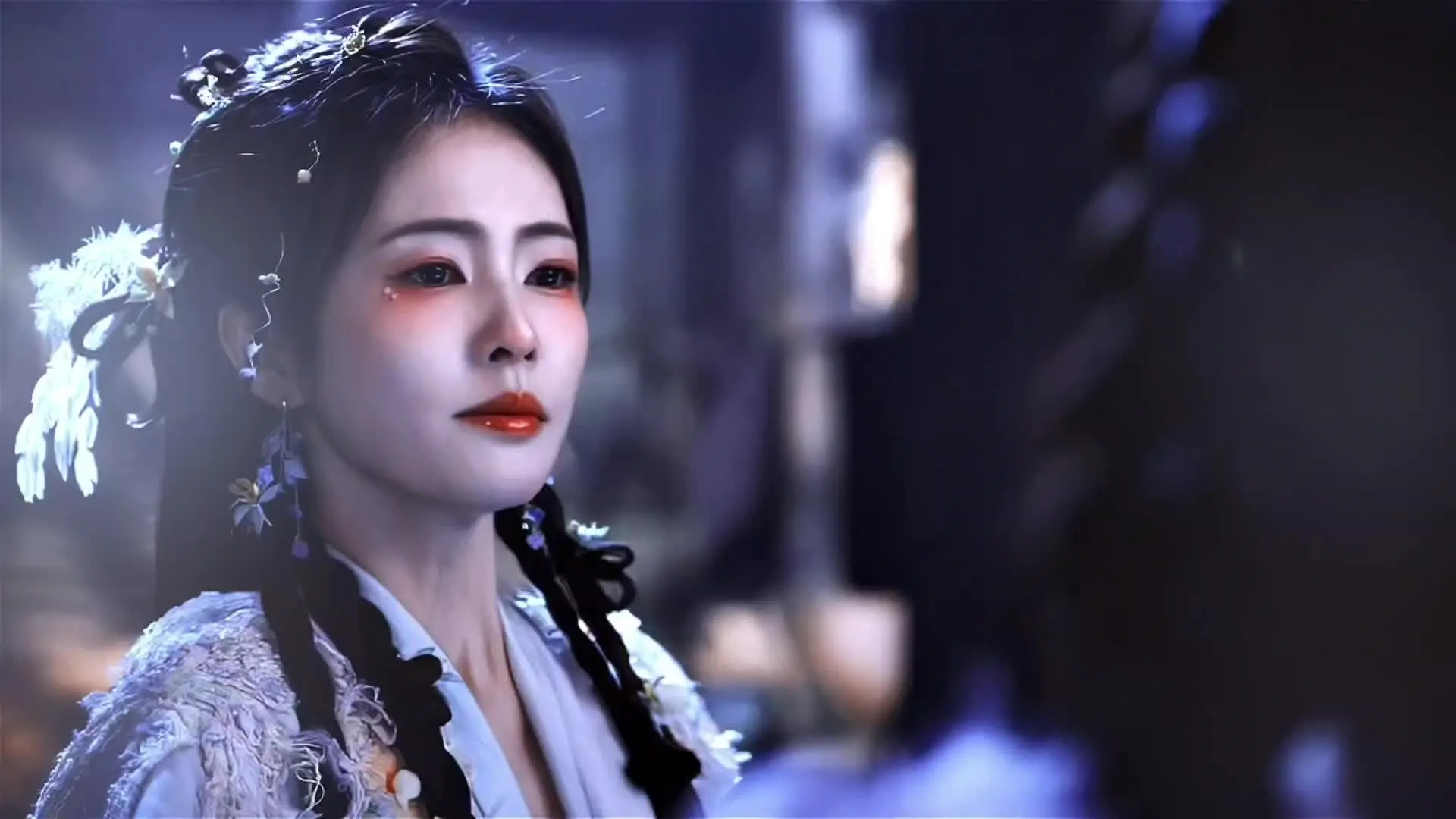 明明是至亲，却不敢相认。（现在一看姐妹相认我就流泪）。白烁寻找已久的姐...