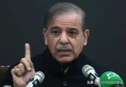 巴基斯坦也下场了！巴基斯坦突然重兵挺进沙特，带的全是清一色的中国防空导弹，这根本