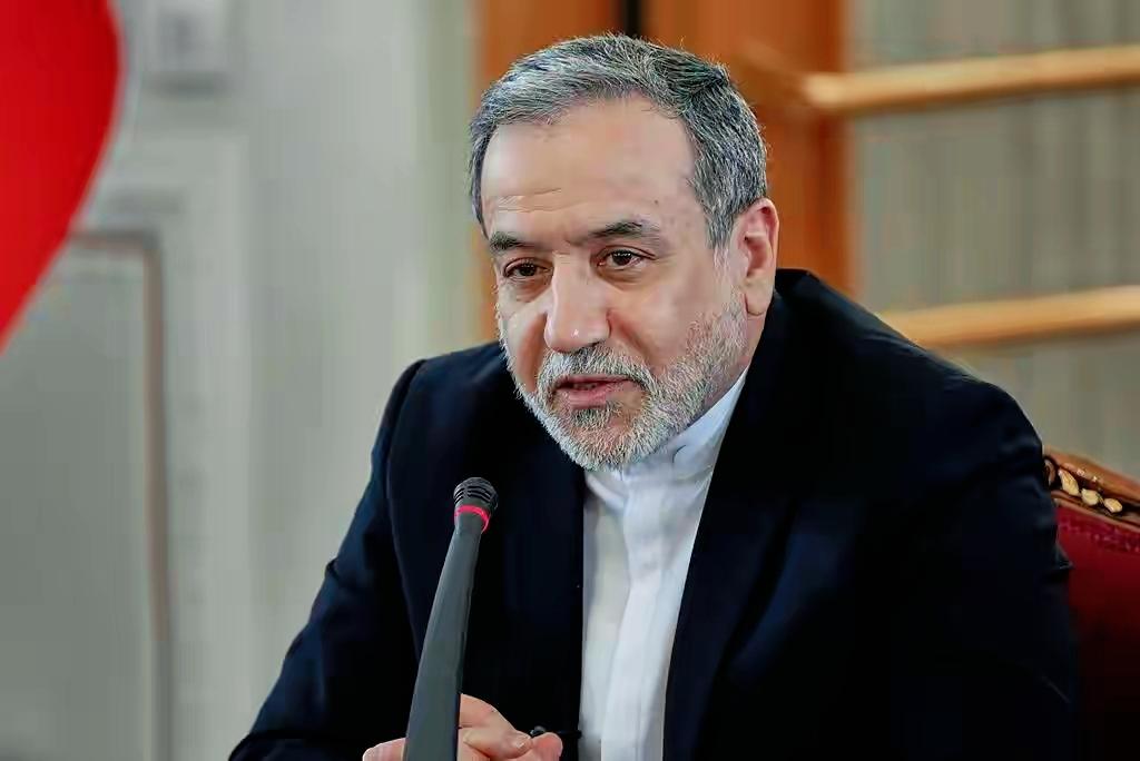 伊朗给日本船只开绿灯，一箭三雕之计，精准命中美日同盟的死穴！
 
美伊冲突全面升