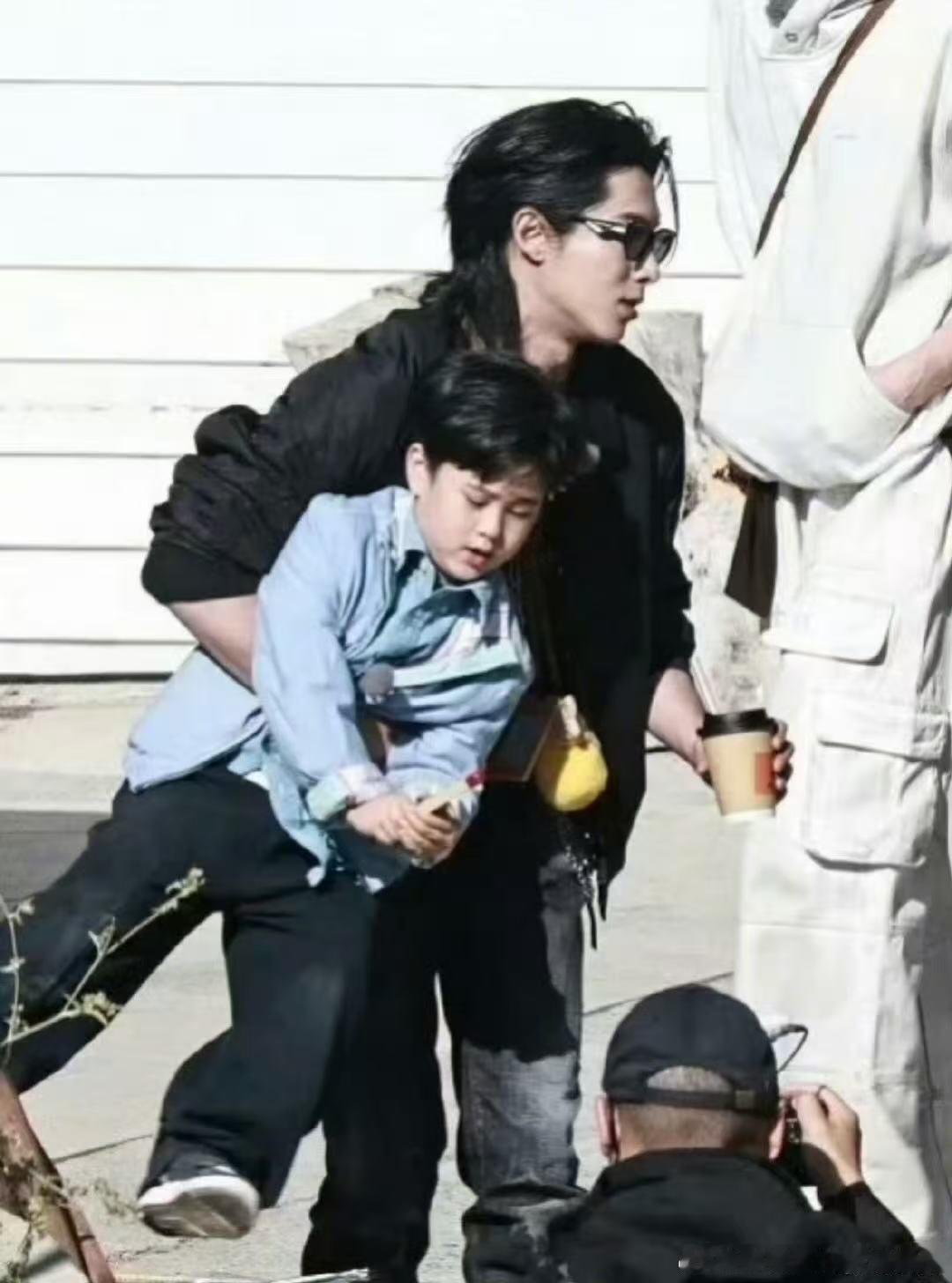 王鹤棣马立奥合体录综艺 ​​​我们奥子也是好起来了，又和王鹤棣一起录上综艺了！ 