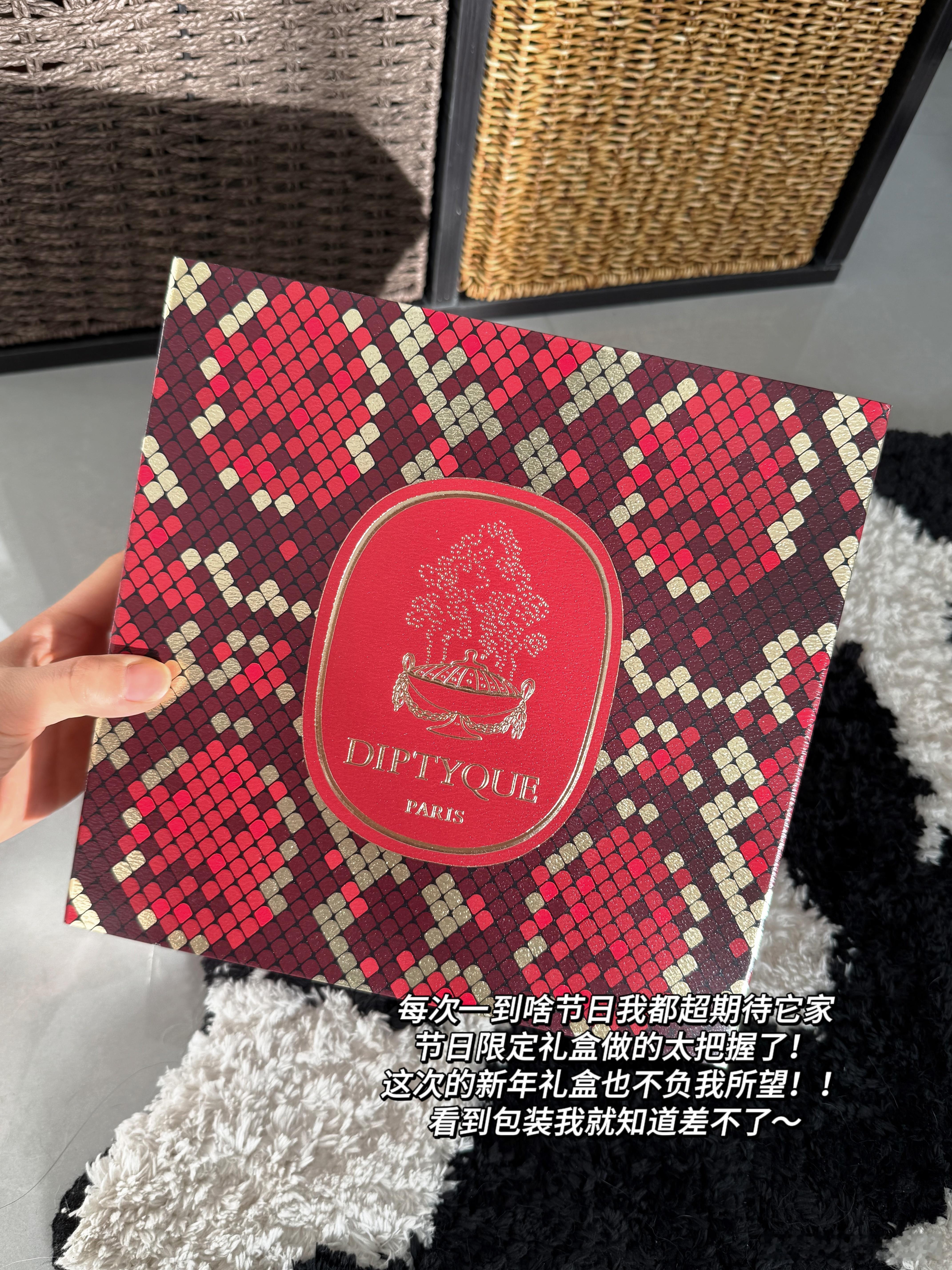 diptyque的新年礼盒我好爱🎉好喜庆好实用好精致 都是我喜欢的品！自己留着
