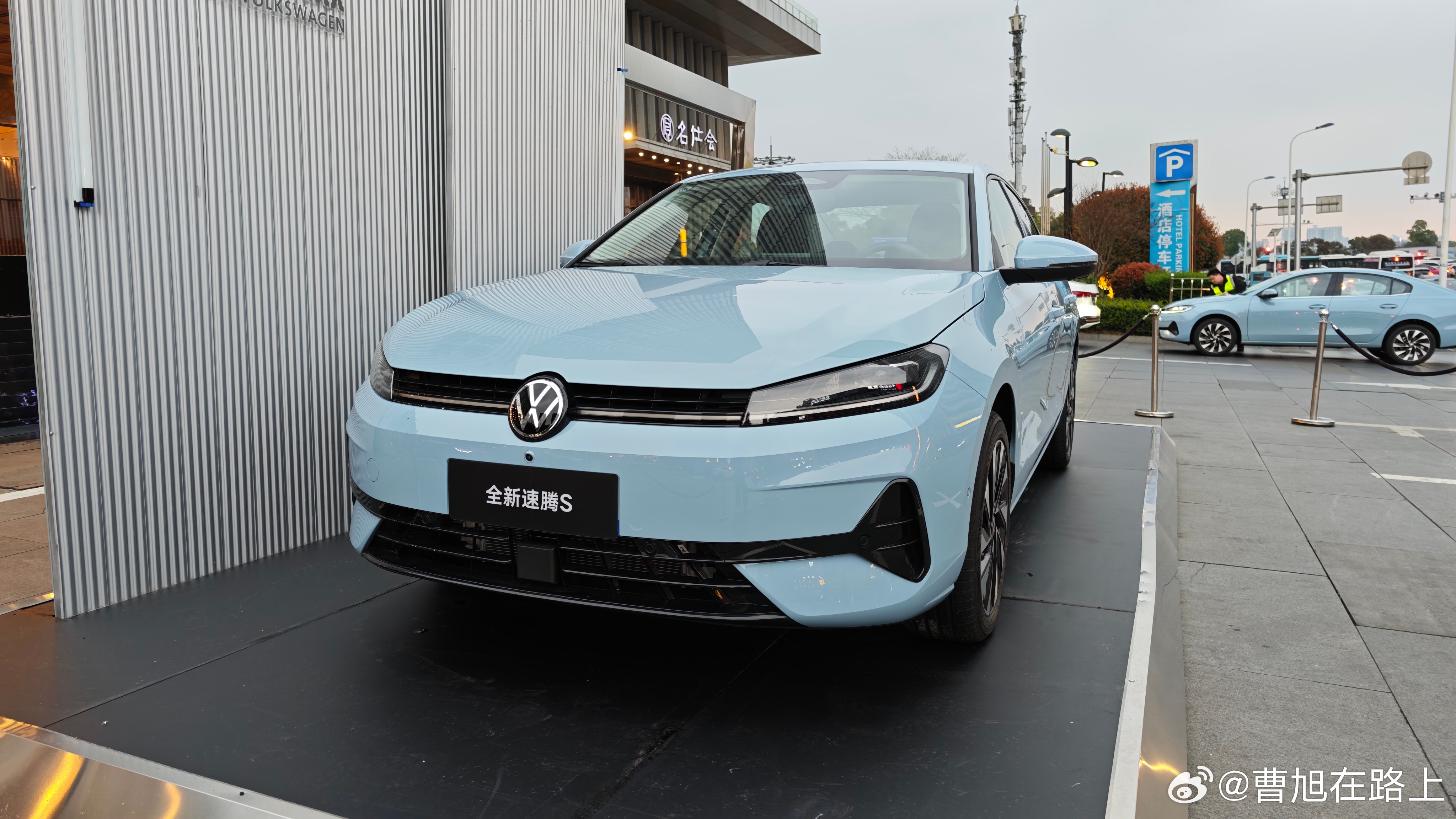 上次棚拍速腾S挺顺利的评论区很多水军搞我 带节奏闹的险些给大家捧哏逗哏的单口相声