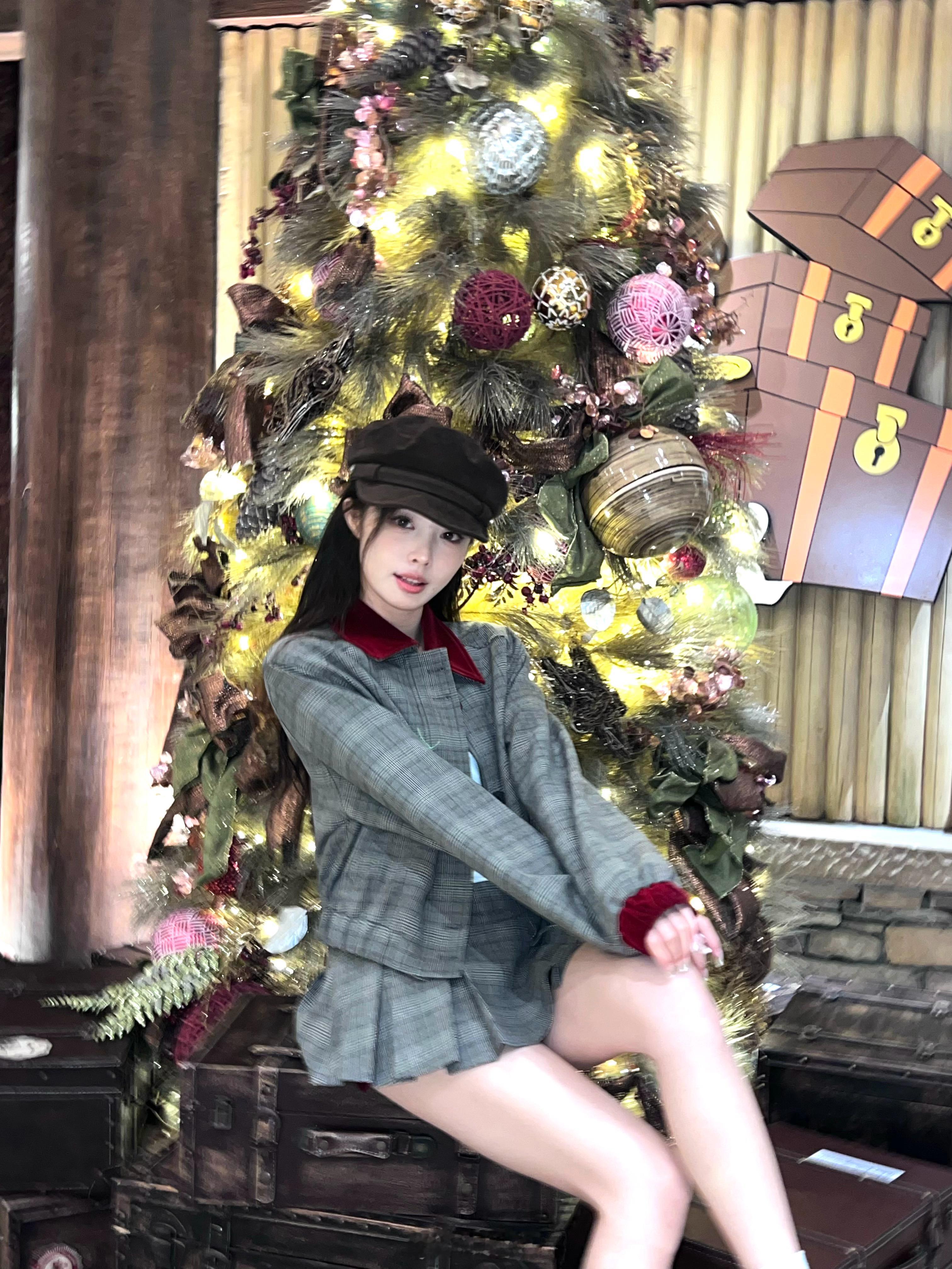 提前过圣诞啦🎄这次去港迪直接住的迪士尼探索家酒店 好方便哇！而且整个酒店全都是