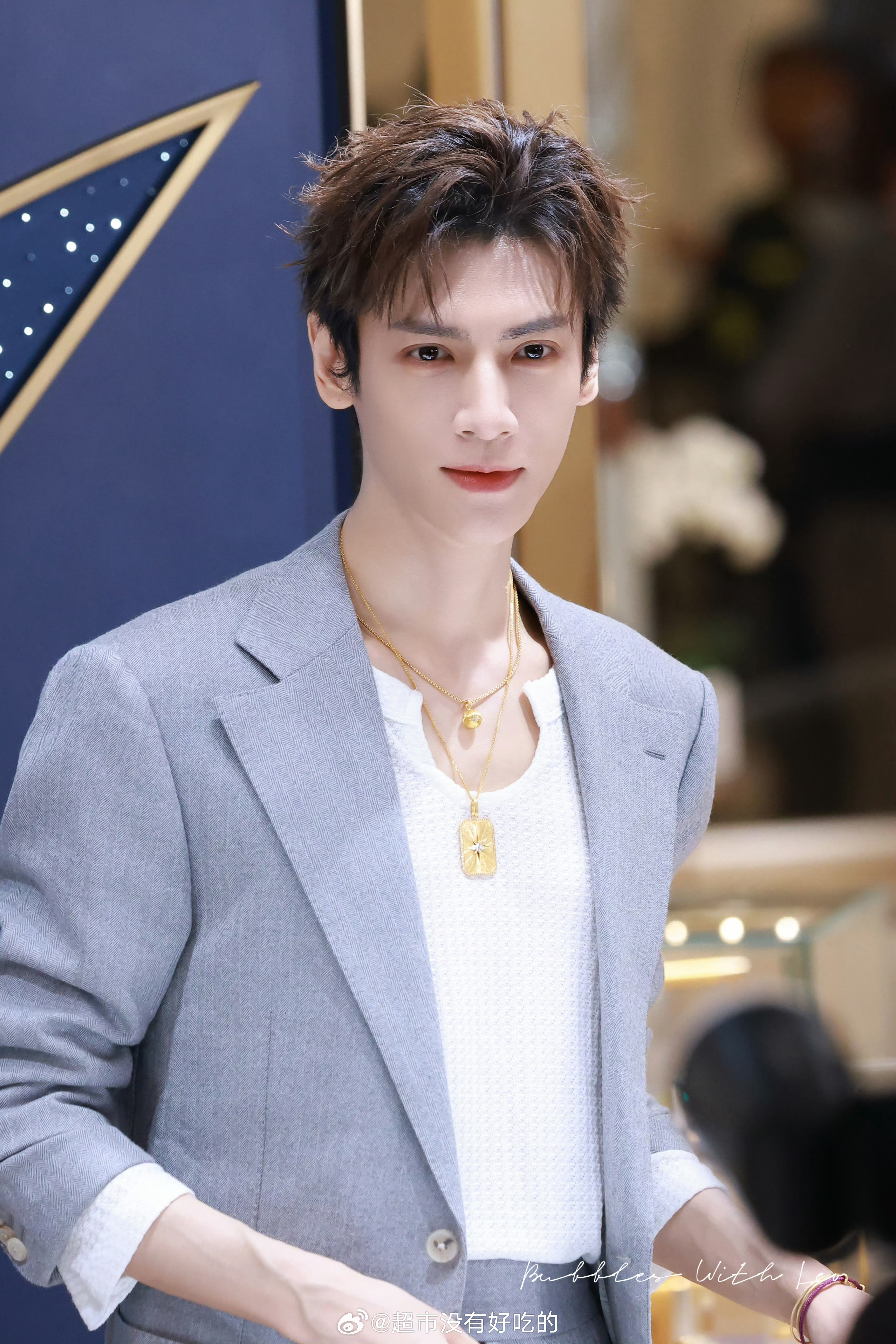 罗云熙七夕活动神图来了🔥七夕快乐 ​​​