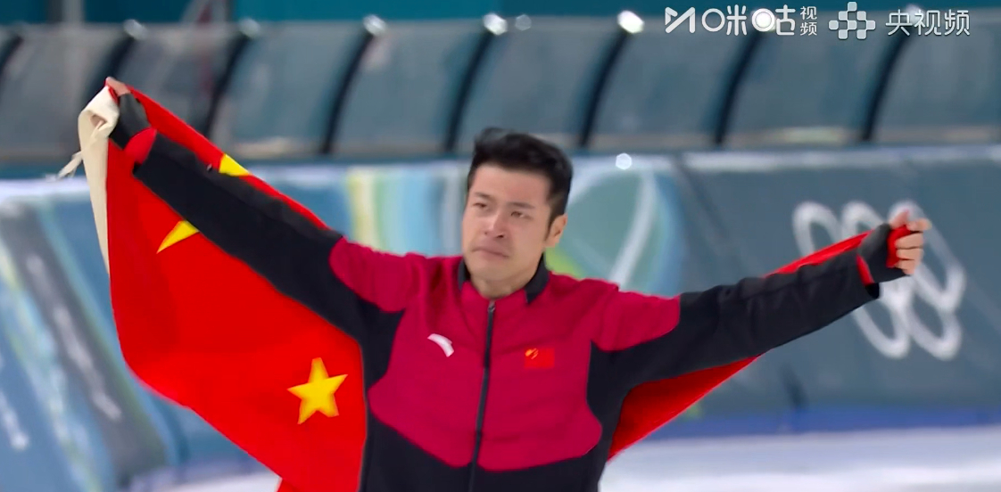 卧槽！！！！！宁忠岩拿冠军了！！！这块金牌好意外啊！！中国速度滑冰突破了历史了！