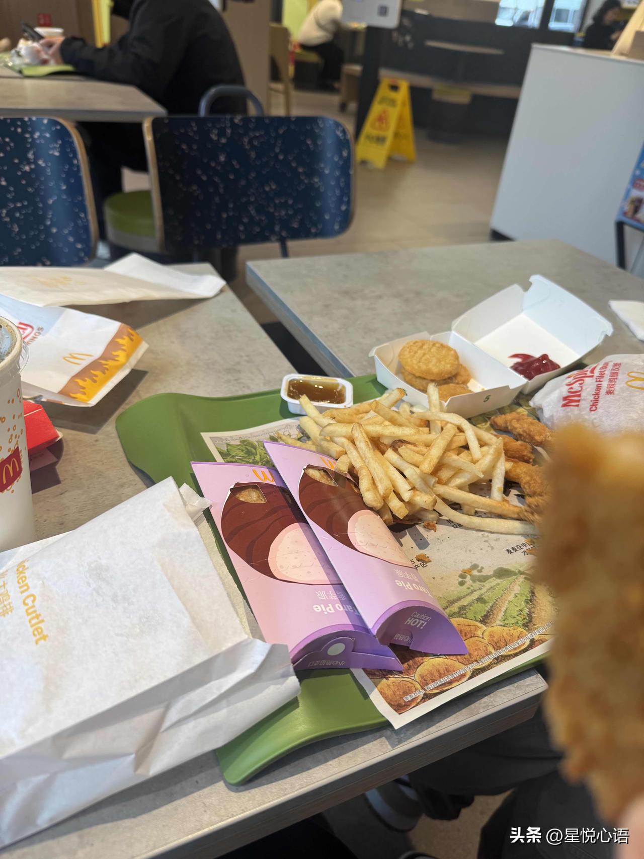 被爱人带着认真生活，才懂什么是真幸福

以前我这人，活得特将就。

买东西不合心