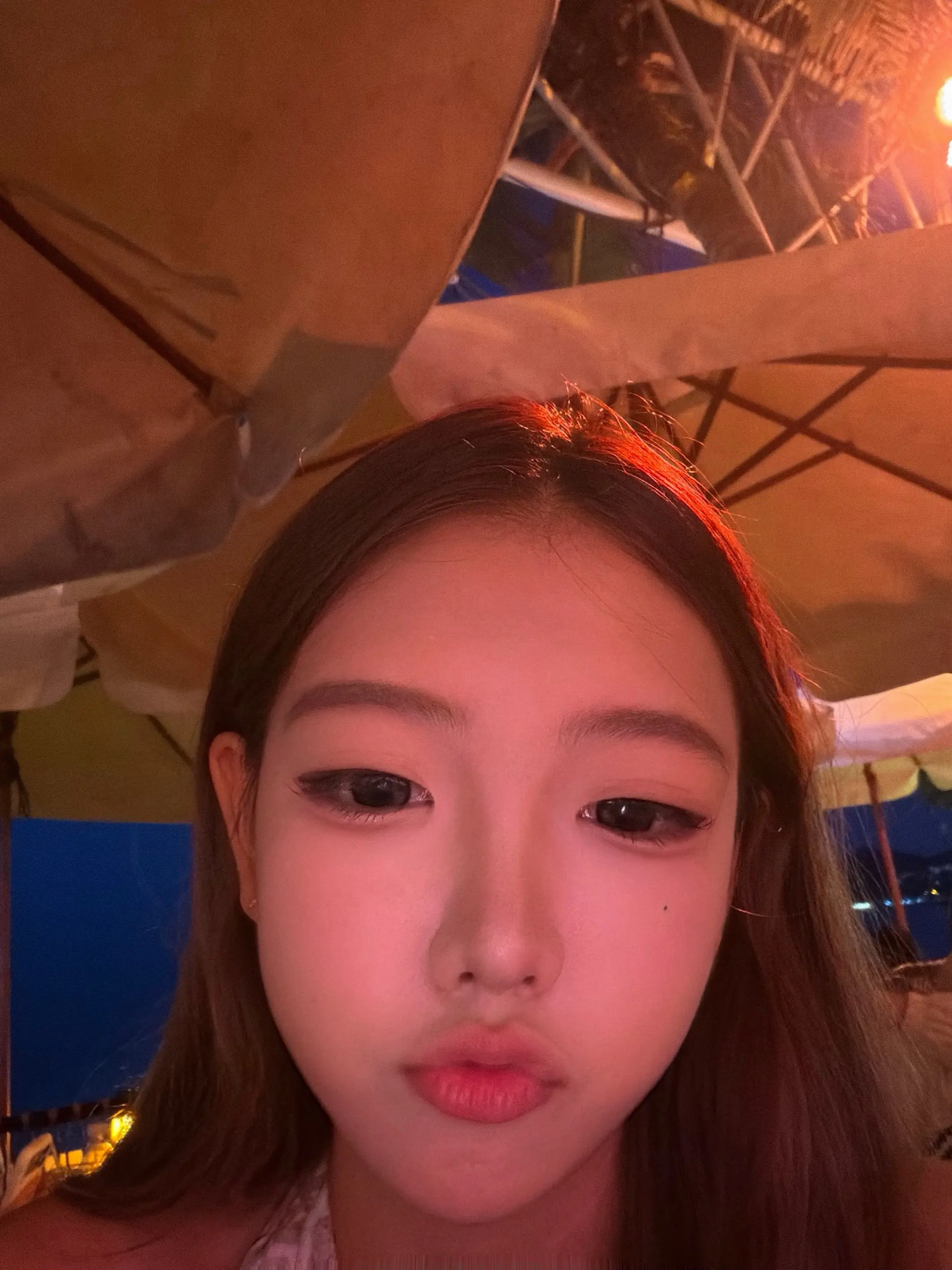 忽然间有一天你不再听我诉说