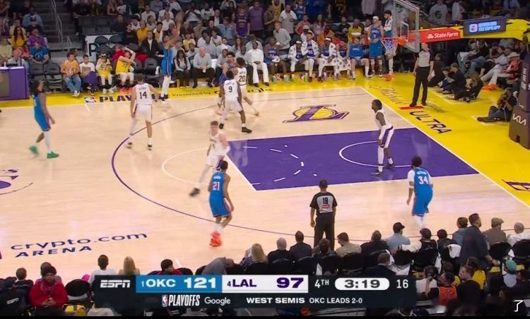 3-0了，我们真要被横扫了吗？  没啥好分析的，全方位溃败，为啥上半场能咬住呢？
