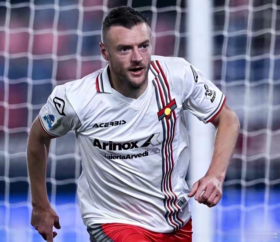 周三英超三场巅峰对决炸场！⚽️010  英超  03:30  主任参考：让胜笔分