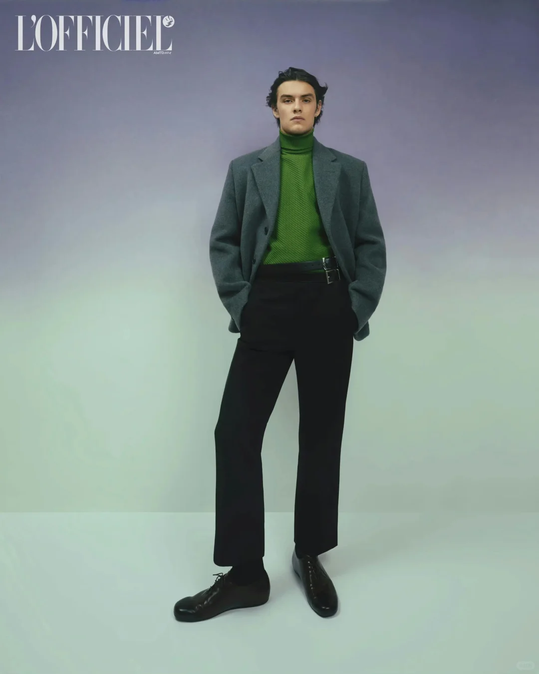 Louis Partridge｜L'Officiel 免责声明