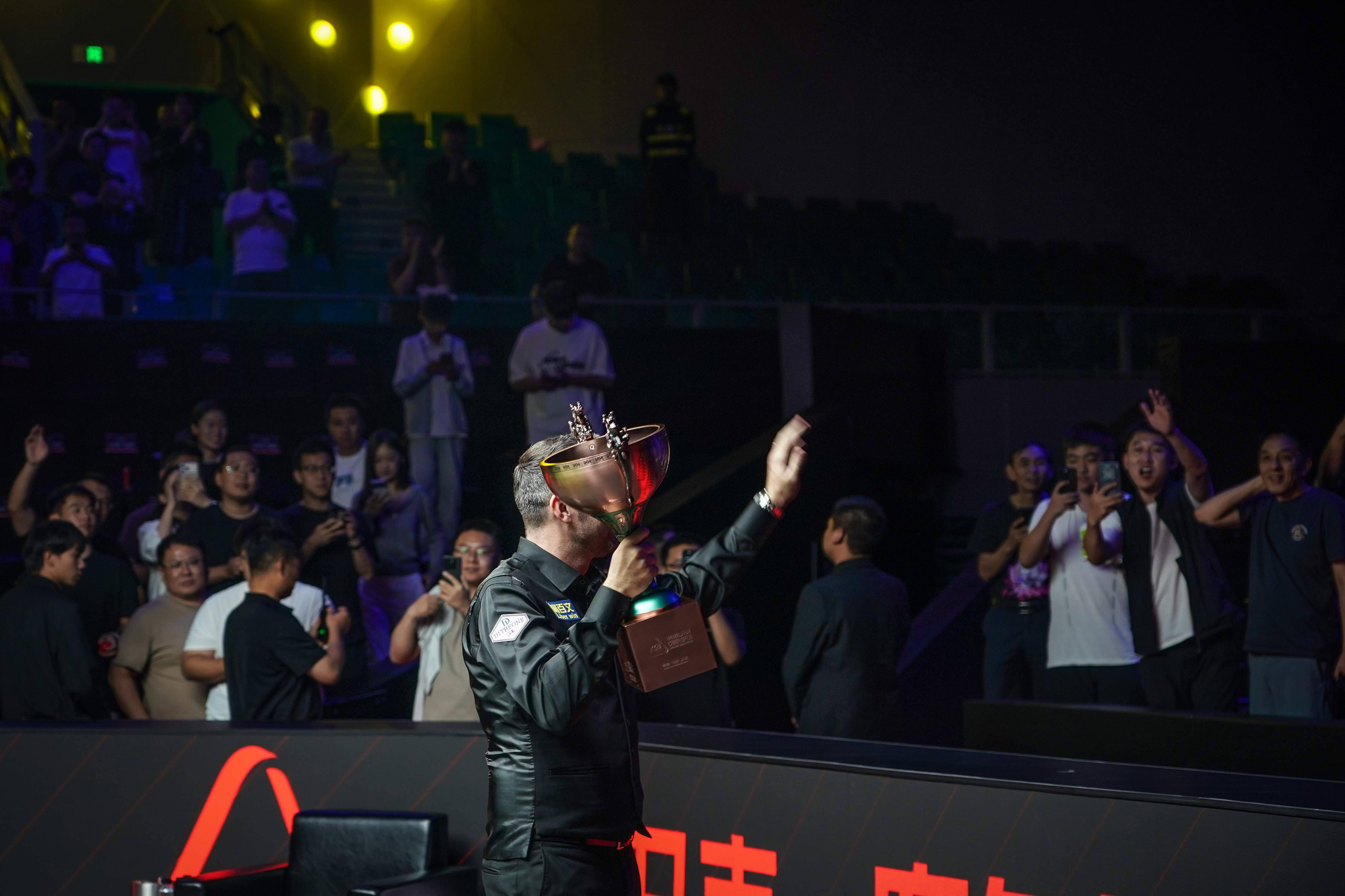 乘风破浪，创造历史这是属于大师的荣耀时刻✨请查收马克·塞尔比2026斯诺克中国公