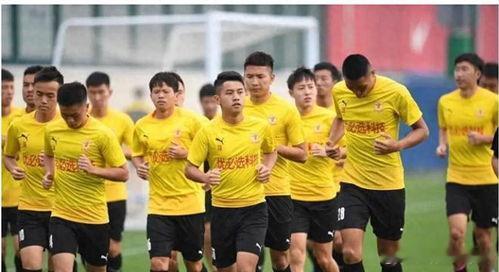 中超   深圳新鹏城VS重庆铜梁龙中超迎来焦点对决，深圳新鹏城坐镇深圳市体育中心