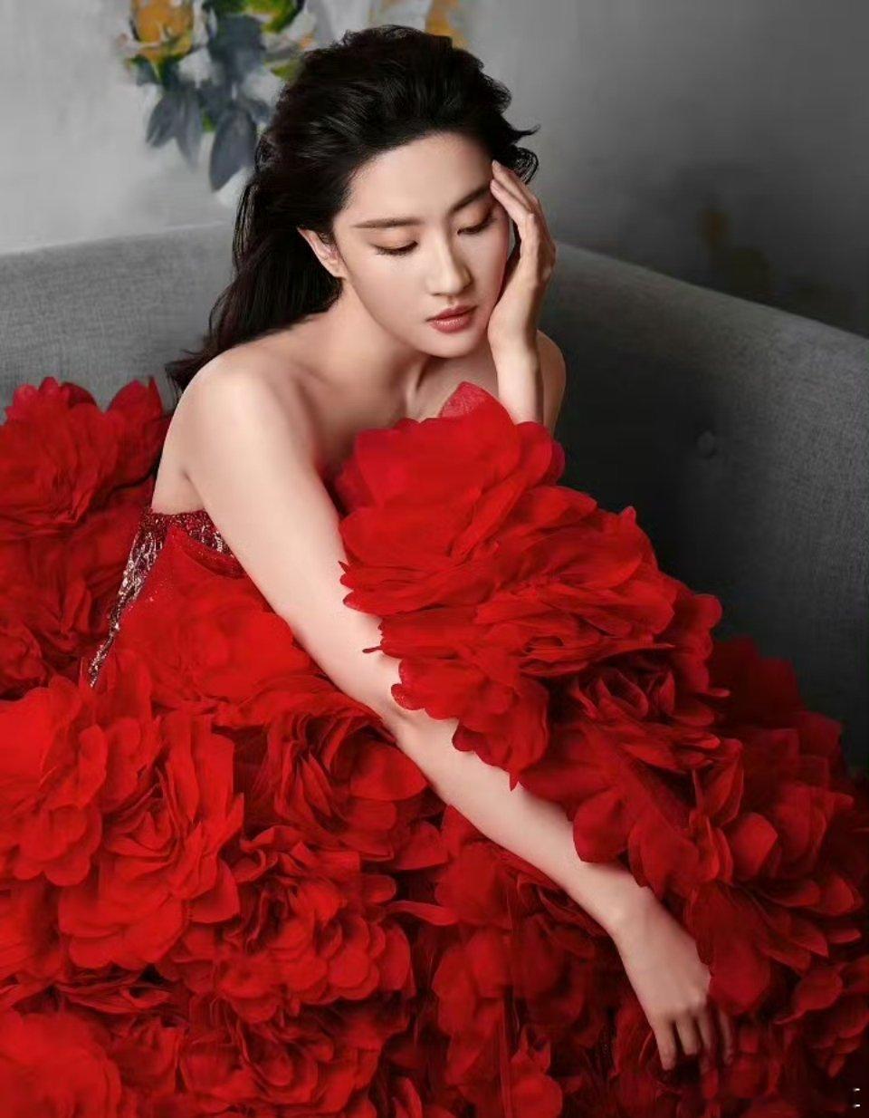 #刘亦菲烈焰玫瑰#美的太惊艳了[泪]#明星大咖汇# ​​​