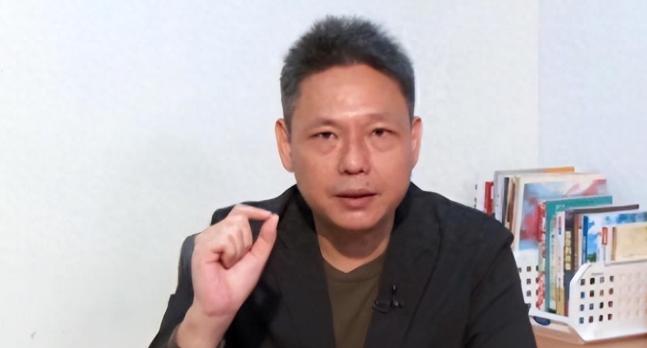 武统、和统都没希望了？台湾地区军事专家：中国已经走上了第三条路，很多人总觉得台湾