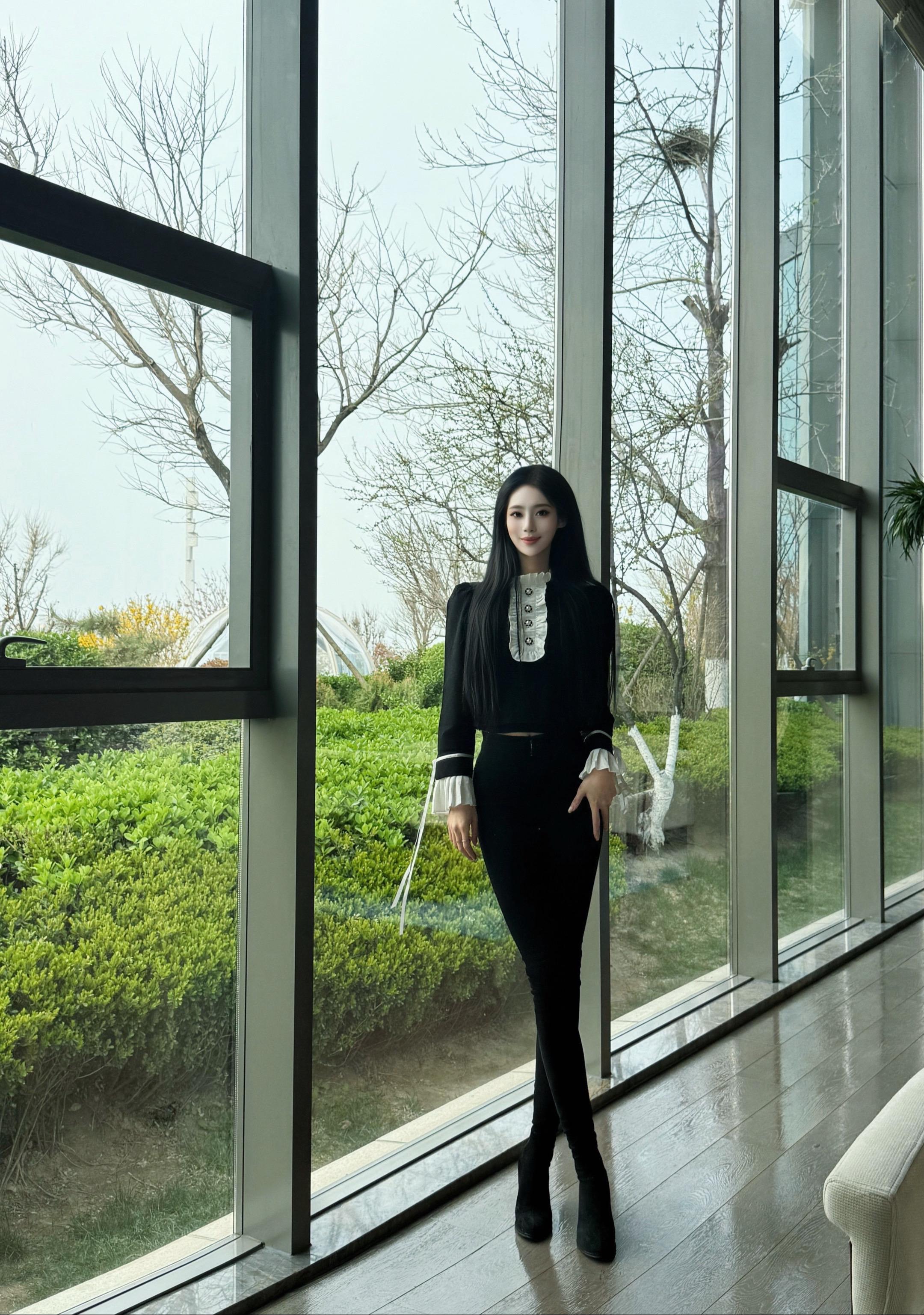 树木是话语，光在书写距离