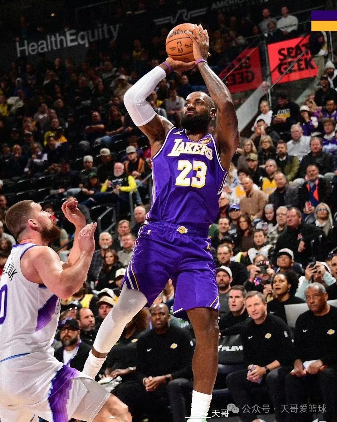 挑战拿着三万块勇闯NBA第54天，目前结余2938012月21日NBA湖人对阵快