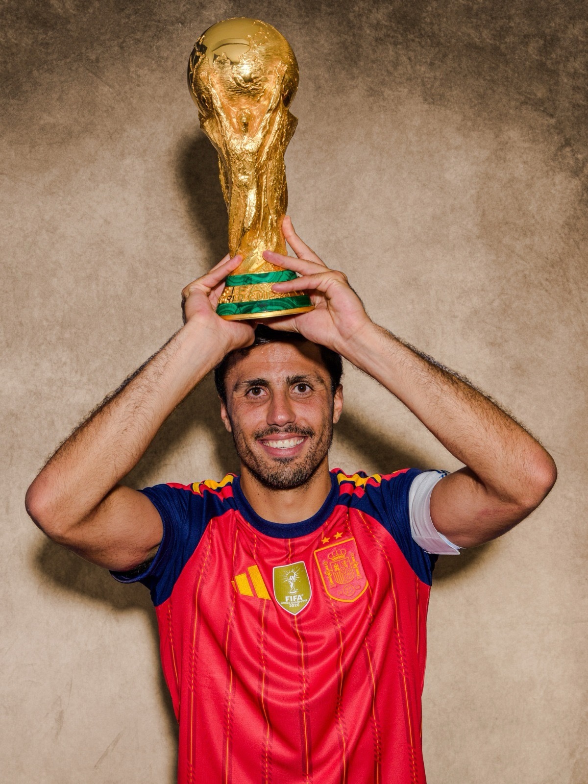 虎哥和鲨鱼哥哥的世界杯冠军定妆照🏆FIFA的ins账号还没有发拉波和埃里克·加